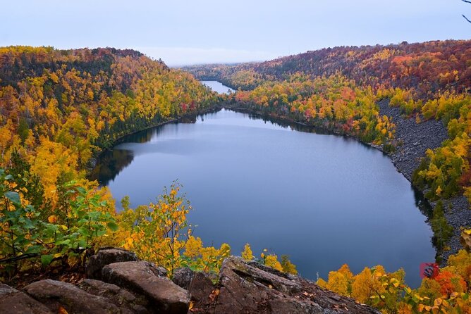 Self-Guided Audio Tour Lake Superior North Shore - Glensheen, where grandeur meets a murder mystery