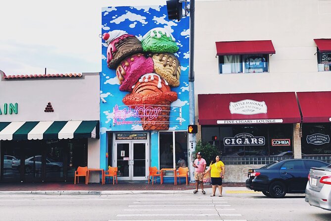 Self-Guided Audio Tour - Little Havana - A story-led look at Cuban history