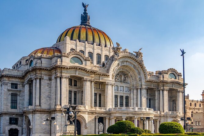 Self-Guided Audio Tour - Mexico for Beginners - Bellas Artes, the Latin American Tower, and the central sights