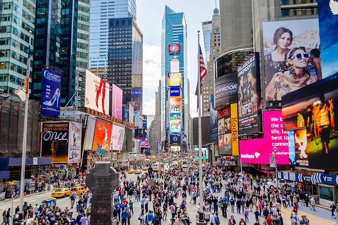 Self-Guided Audio Tour of New York City - A city walk that connects four very different New York icons
