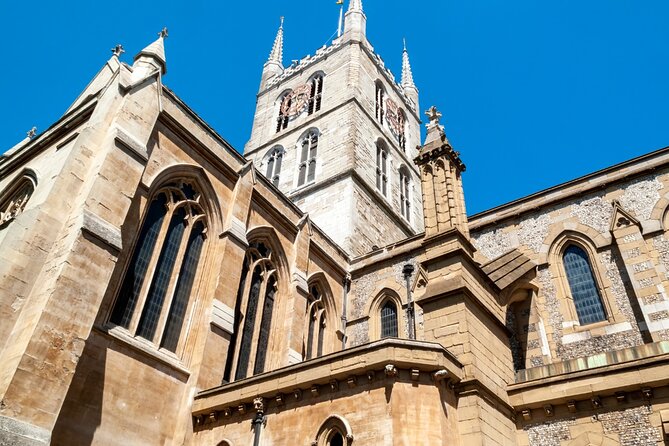 Self-Guided Audio Tour - Shakespearean London - The square, garden, and Southwark Cathedral