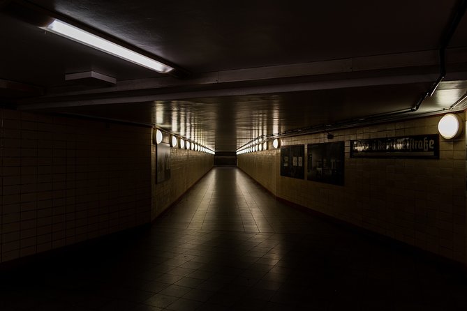Self-Guided Audio Tour-The Fall of the wall: A light for humanity - Following the Wall from Nordbahnhof