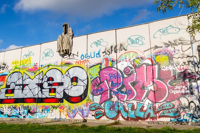 Self-Guided Audio Tour-The Fall of the wall: A light for humanity - Is $6.70 Good Value?