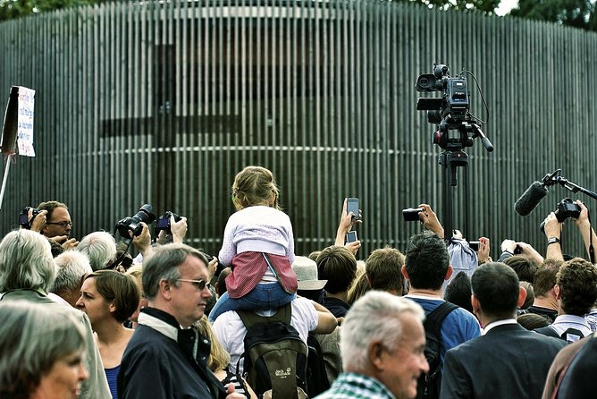 Self-Guided Audio Tour-The Fall of the wall: A light for humanity - The Chapel of Reconciliation on Bernauer Strasse