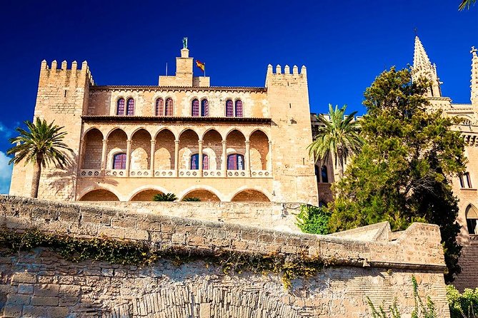 Self-Guided Audio Tour - The Kingdom of Mallorca - Starting beneath Palma Cathedral