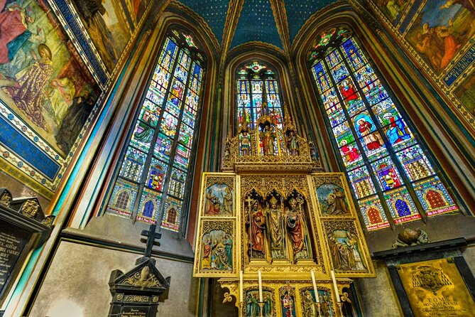Self Guided City Audio Tour in Prague Castle (no ticket) - What the $8.09 price is worth