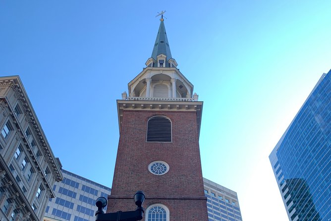 Self Guided Classic Freedom Trail Location Aware (GPS) Walking Audio Tour - Granary Burial Ground brings the names to life