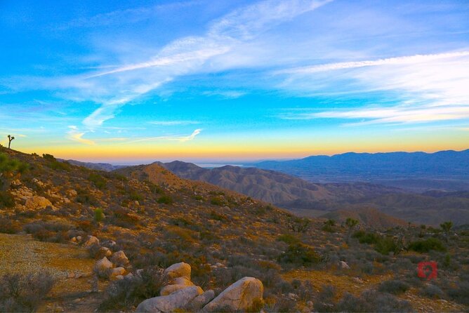 Self-Guided Driving Audio Tour in Joshua Tree National Park - Arch Rock and Heart Rock: a short walk with a sunset option