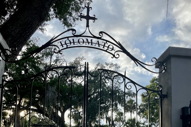 Self-Guided Haunted Ghost Walking Audio Tour in St. Augustine - Starting at the 1716 wooden schoolhouse