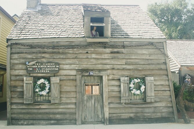Self-Guided Haunted Ghost Walking Audio Tour in St. Augustine - The Old Powder House Inn and its gentler ghosts