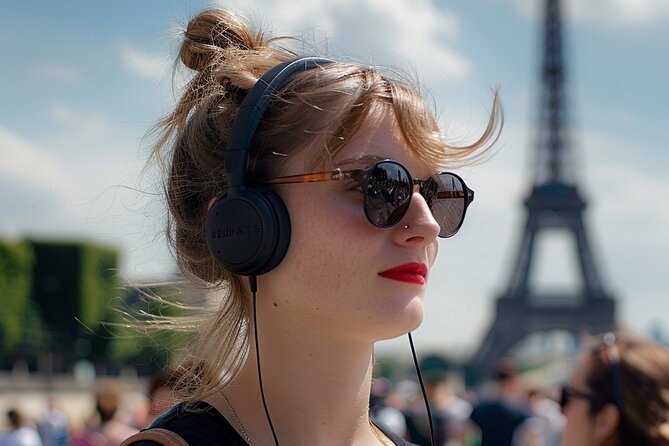 Self Guided Tours in Paris with 100 Captivating Audio Stories - How this Paris audio tour really works