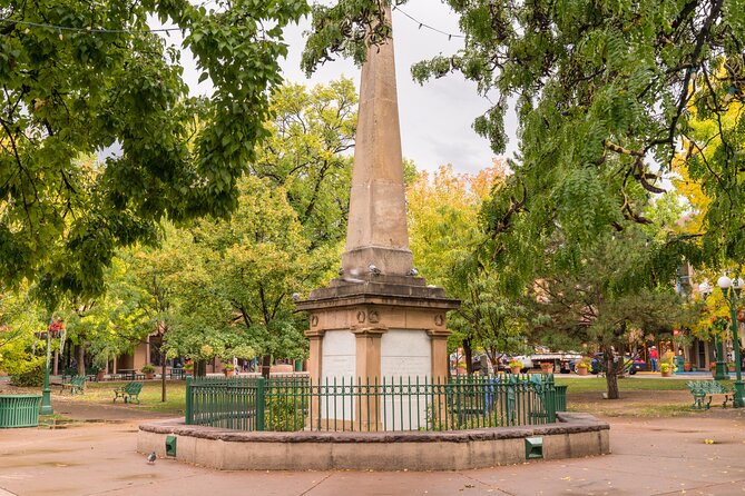 Self-Guided Walking Audio Tour of Historic Santa Fe - Palace of the Governors and the Pueblo Revolt