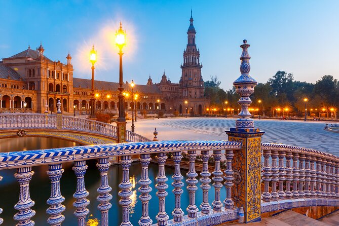 Seville Scavenger Hunt and Highlights Self Guided Audio Tour - The app, audio, and puzzle system