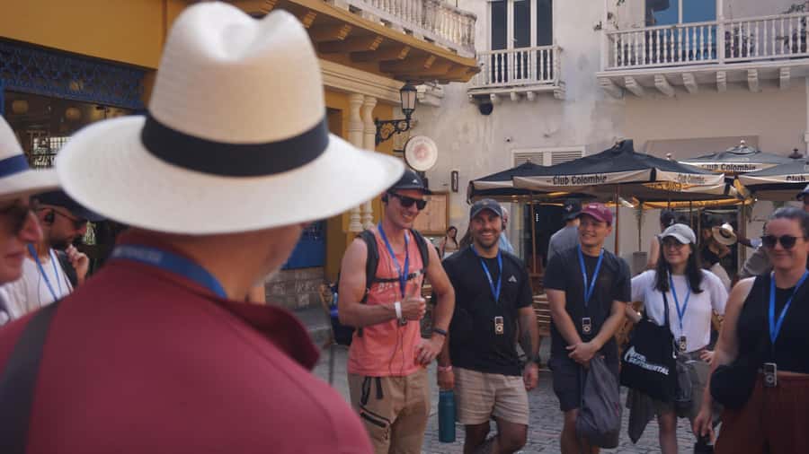 Shared Cartagena Old City Tour with Wireless Audio System - Getsemaní on weekend departures