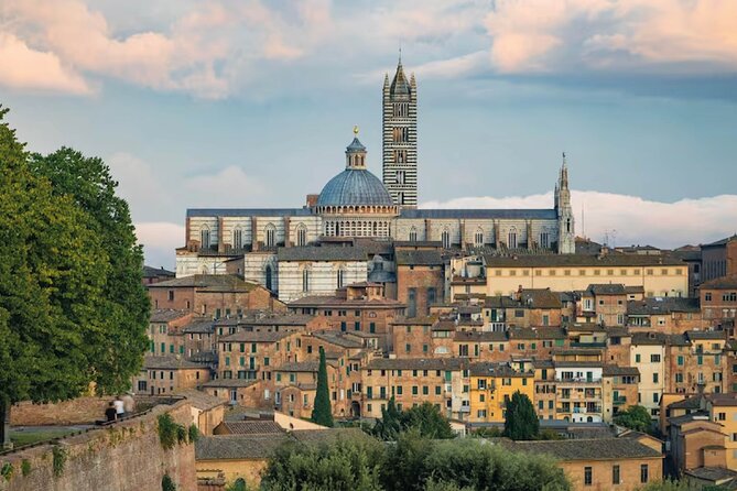 Siena Walking Tour with Audio and Written Guide by a local - Siena Cathedral and the four-part ticket