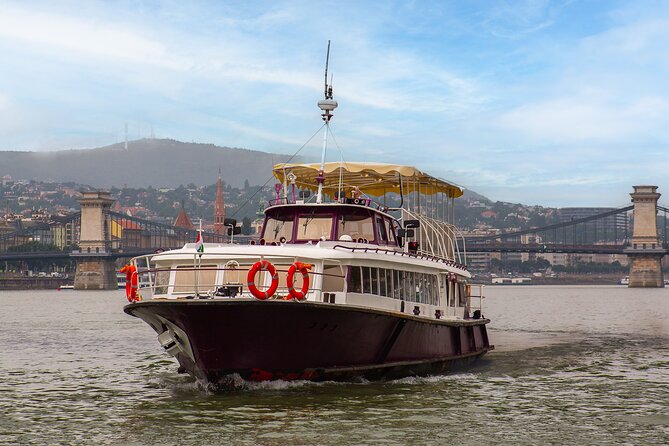 Sightseeing Cruise on the Danube with Audio Guide in Budapest - Batthyány Square and the final look back
