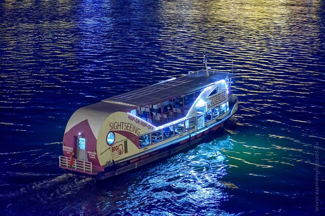 Sightseeing Cruise on the Danube with Audio Guide in Budapest - Choosing between daylight, dusk, and night