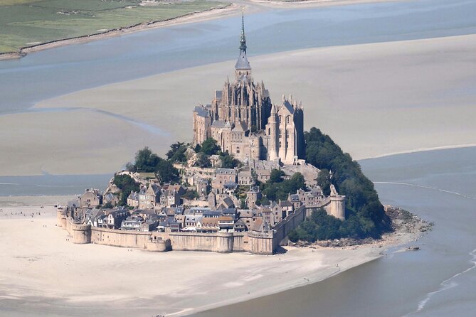 Skip-the-Line Ticket Mont-Saint-Michel Abbey Audio-Visual Tour - The 90-minute Exploration Tour