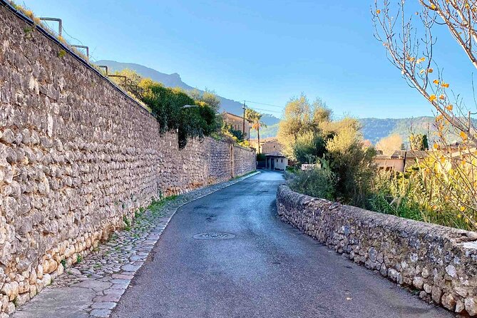 Soller’s Secret Stories: An Audio Tour by Travel Author - Ice cream, old streets, and Can Prunera