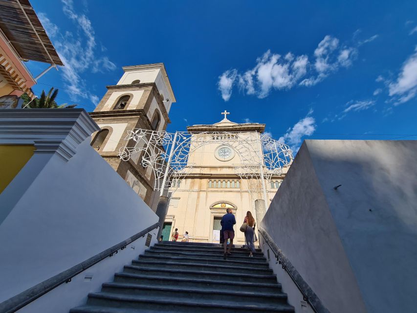 Sorrento and Amalfi coast self audio guide tour - Starting in Sorrento among lemons and grand hotels