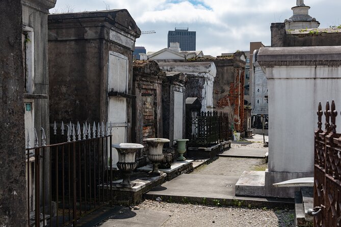 St Louis Cemetery No.3 New Orleans Burial Tradition Audio Guide - Why St. Louis Cemetery No. 3 is worth your time