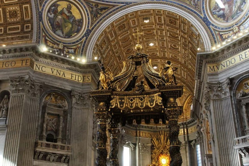 St. Peter's Basilica: Hosted Entrance & Digital Audioguide - What this St. Peter’s Basilica visit really includes