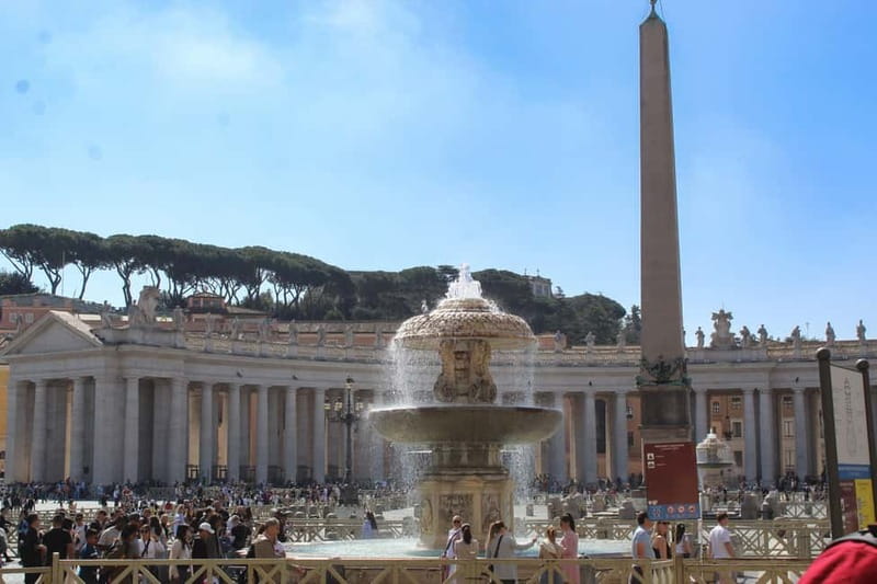 St. Peter's Basilica: Hosted Entrance & Digital Audioguide - Michelangelo’s Pietà and the first major stop