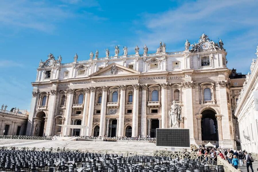 St. Peter’s Basilica with Optional Dome Ticket & Audioguide - What reserved entry really means