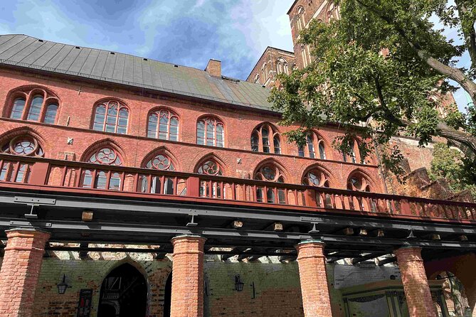 Stralsund’s Old Town Audio Guided Tour of the City’s Highlights - Meeting Gorch Fock I at the harbor