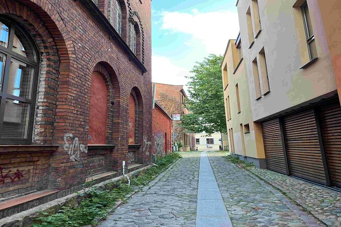 Stralsund’s Old Town Audio Guided Tour of the City’s Highlights - St. Nicholas Church and its 1394 clock