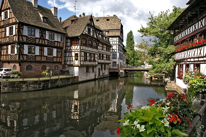 Strasbourg Scavenger Hunt and Highlights Self-Guided Audio Tour - Musée Alsacien and the cathedral quarter