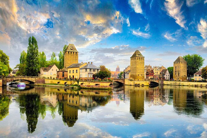 Strasbourg Walking Tour with Audioguide on Your Smartphone - Who should choose this walk?
