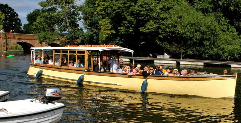 Stratford-upon-Avon: River Cruise & City Audio Tour - Seeing Stratford from the River Avon