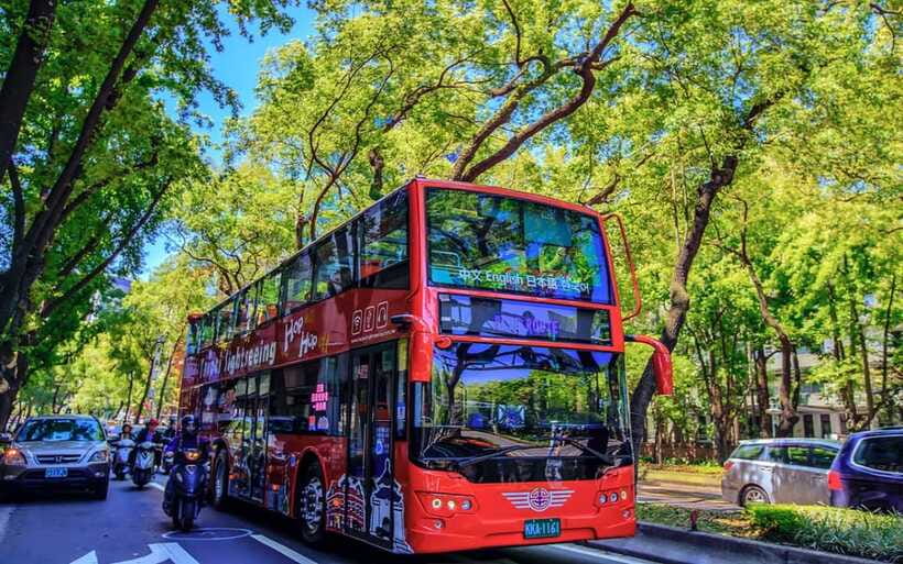 Taipei: Hop-On Hop-Off Sightseeing Bus with Audio Guide - Key points to know before you ride