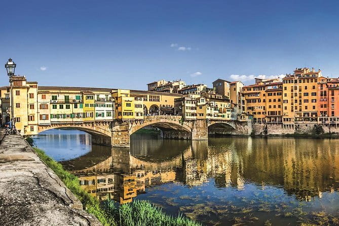 The Best of Florence Walking Tour with Audio Guide and Guide - Santa Trinita, a quieter pause near the shopping streets