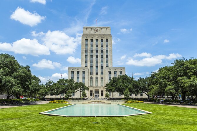 The Best of Houston Self-Guided Driving Audio Tour - Buffalo Bayou begins with water and clever reuse