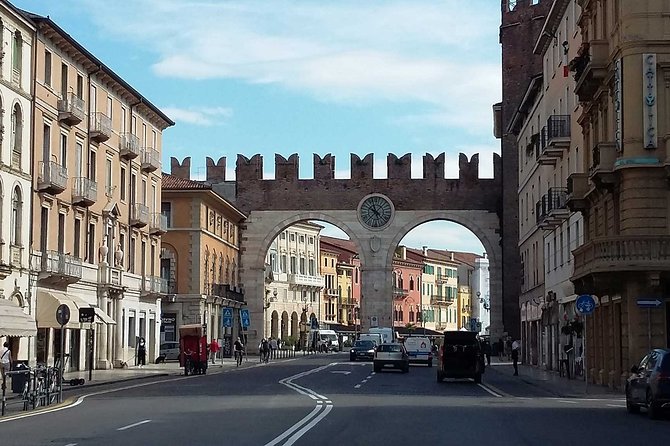 The city of Romeo and Juliet: A self-guided audio tour through Verona - How to make the app work for you