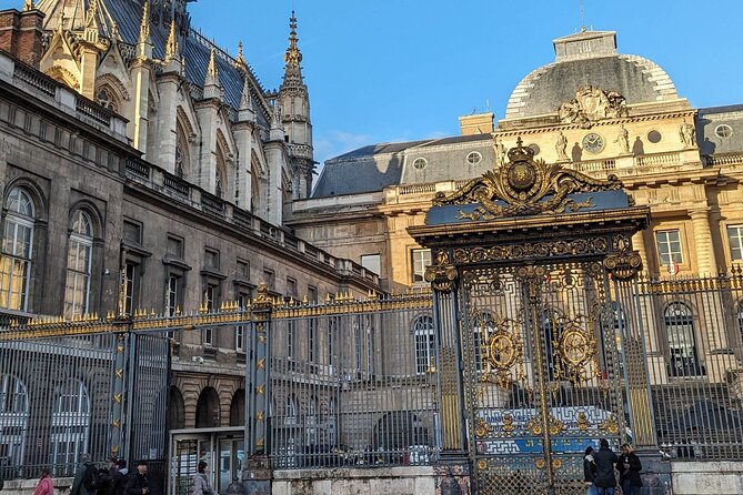 The French Revolution: Self Guided Audio Tour of Paris - Place Sainte-Catherine and the churches of Saint-Paul