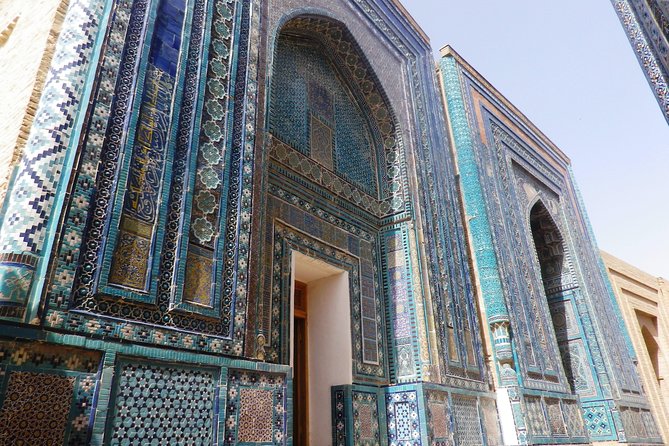 The Golden City of Samarkand: A Self-Guided Audio Tour - Siab Bazaar brings the city down to street level
