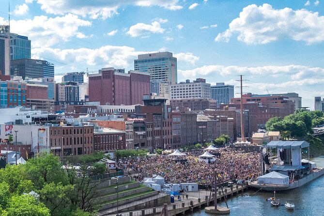 The Heart of Downtown Nashville: A Self-Guided Audio Tour - Legends Corner and Nashville’s music identity