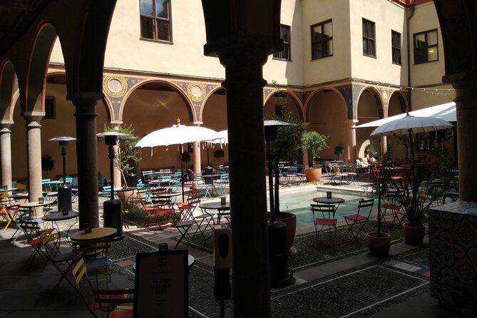 The Story of Jakob Fugger: A Self-Guided Audio Tour through Medieval Augsburg - Rathausplatz gives the tour room to breathe