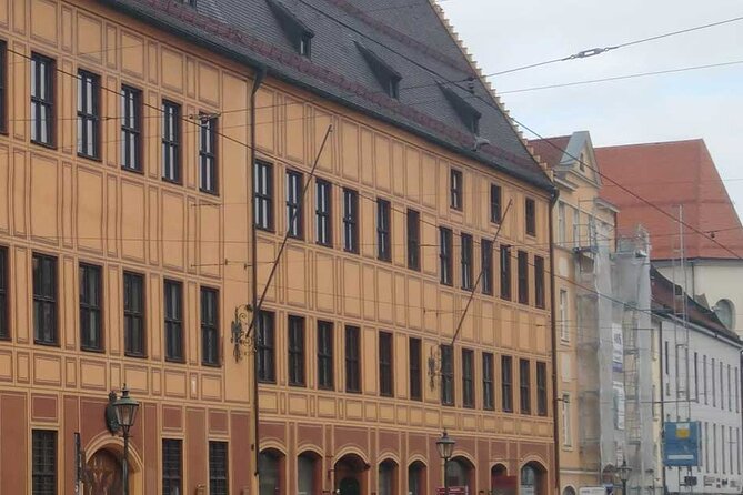 The Story of Jakob Fugger: A Self-Guided Audio Tour through Medieval Augsburg - The Jakob Fugger statue and a direct connection to the man