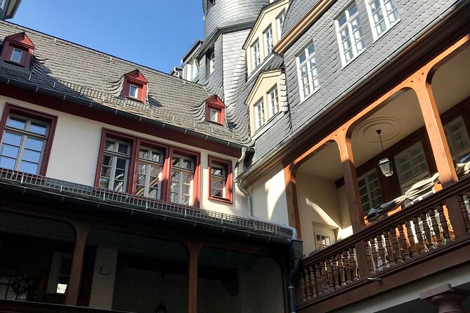 The Tales of Frankfurt's New Old Town: A Self-Guided Audio Tour - Starting at the Römer in Frankfurt’s old center