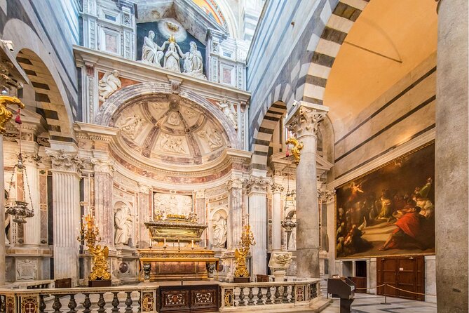 Timed Entrance to Leaning Tower Pisa and Cathedral with Audio - Leaving your bag before the 251 steps