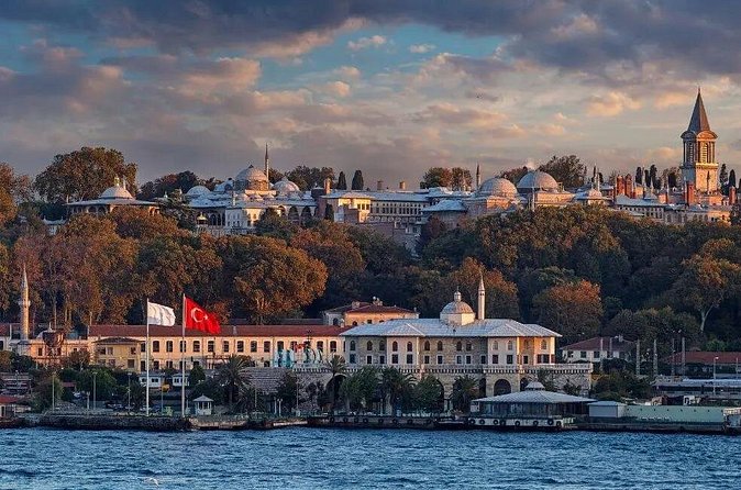 Topkapi Palace and Harem Museum Ticket with Audio Guide - What the audio guide really adds