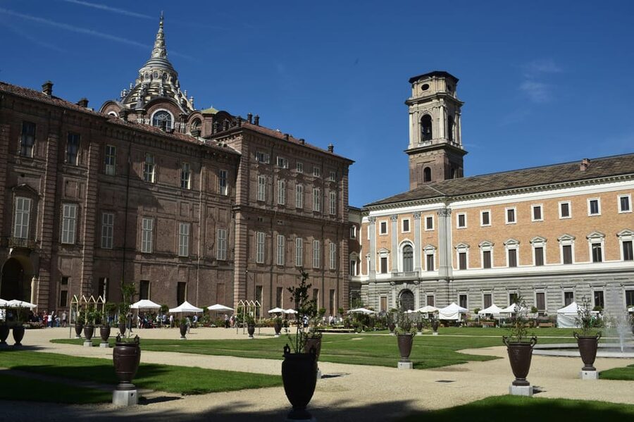 Turin: Entrance ticket for Palazzo Reale & audioguide - Seeing Filippo Juvarra’s Scala delle Forbici
