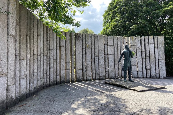 Turtle Bunbury's Dublin: A Self-Guided Audio Tour from a Celebrated Author - Who should choose this Dublin audio walk?