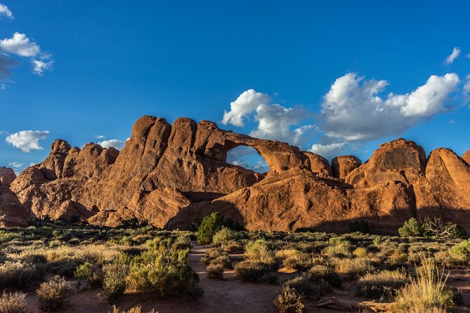 Utah Mighty 5 National Parks Self-Guided Driving Audio Tours - Zion, from Springdale to the East Entrance