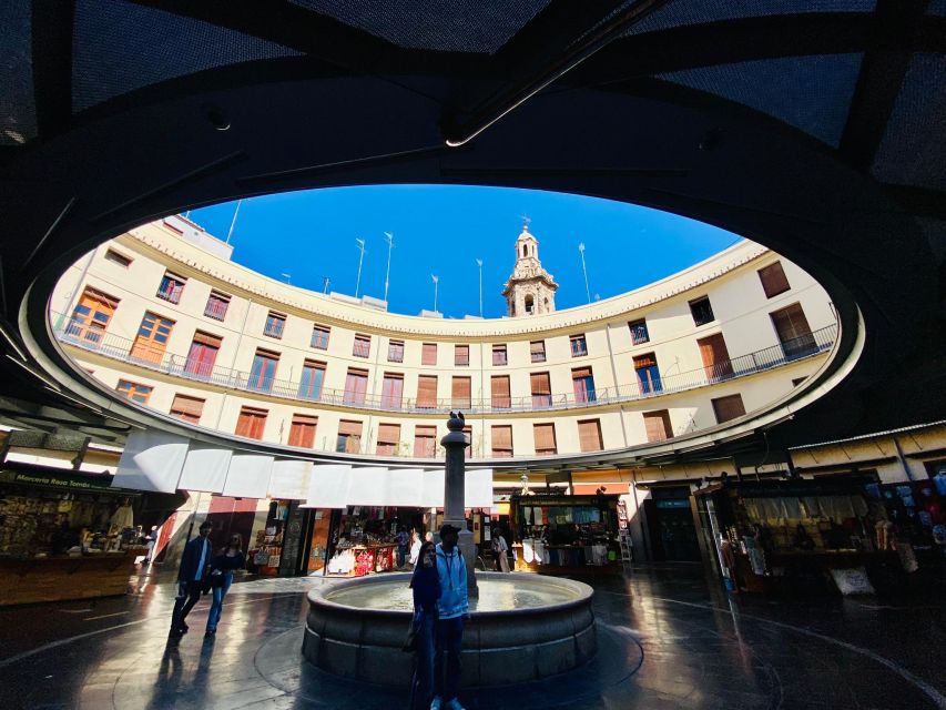 Valencia: 2-in-1 Biking and Walking Audio-Guided Route - Using the app without frustration