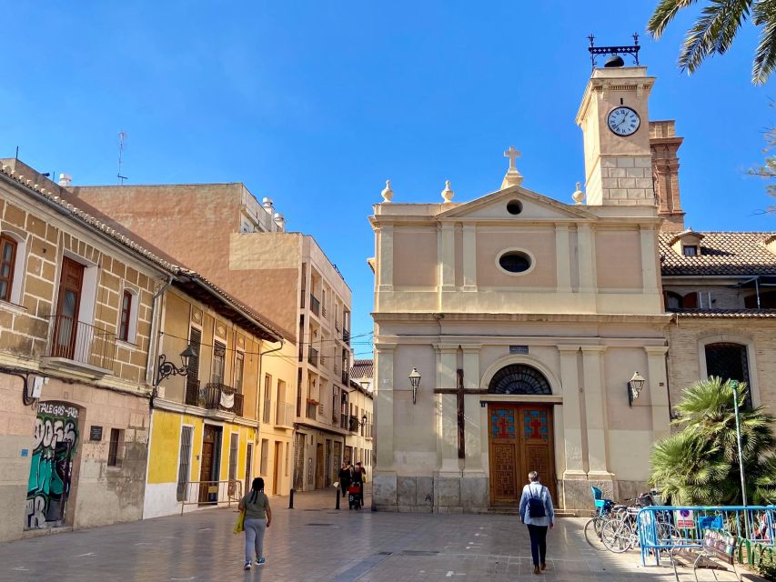 Valencia: 2-in-1 Biking and Walking Audio-Guided Route - What the $29 price really buys